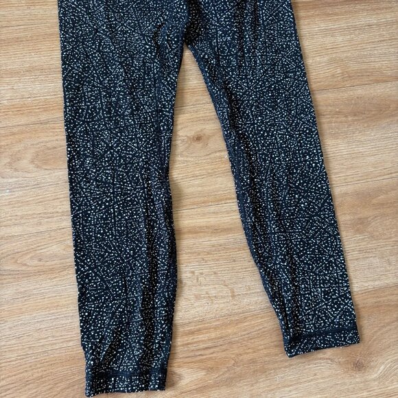 Lululemon Athletic Align High Rise Yoga Pants II 25” Night View Black Women’s Sz - Picture 4 of 10
